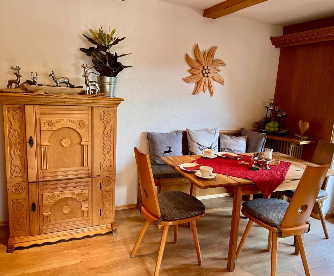 Gaestehaus Edlhuber Mittenwald Esterno foto